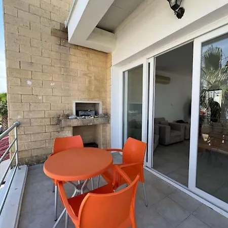 Lägenhet 2-bed Penthouse In Esentepe! *